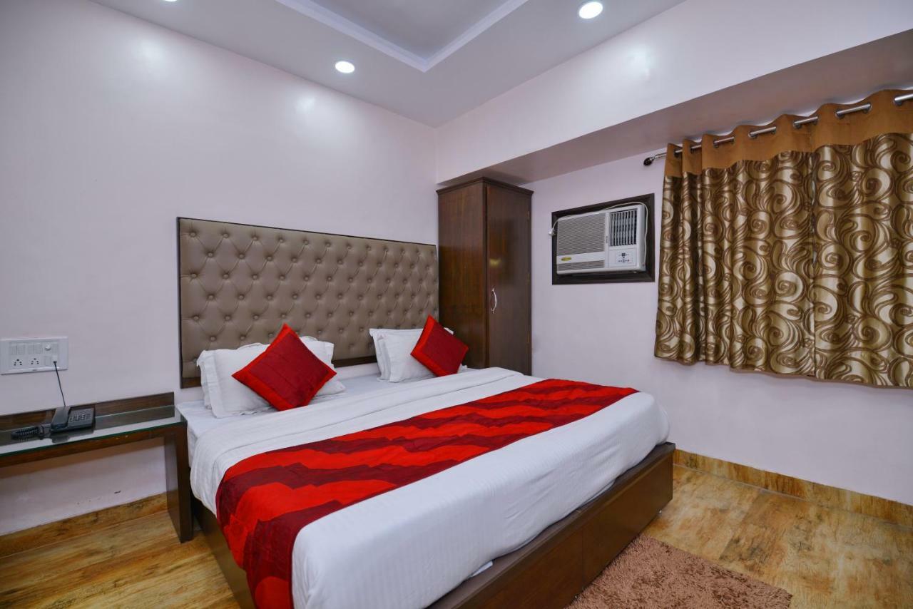 Hotel Kabeer New Delhi @ New Delhi Railway Station Exteriör bild