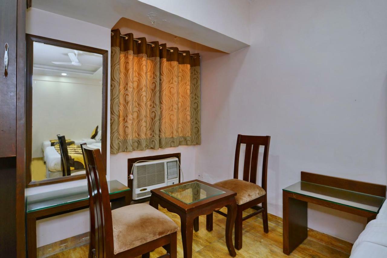 Hotel Kabeer New Delhi @ New Delhi Railway Station Exteriör bild