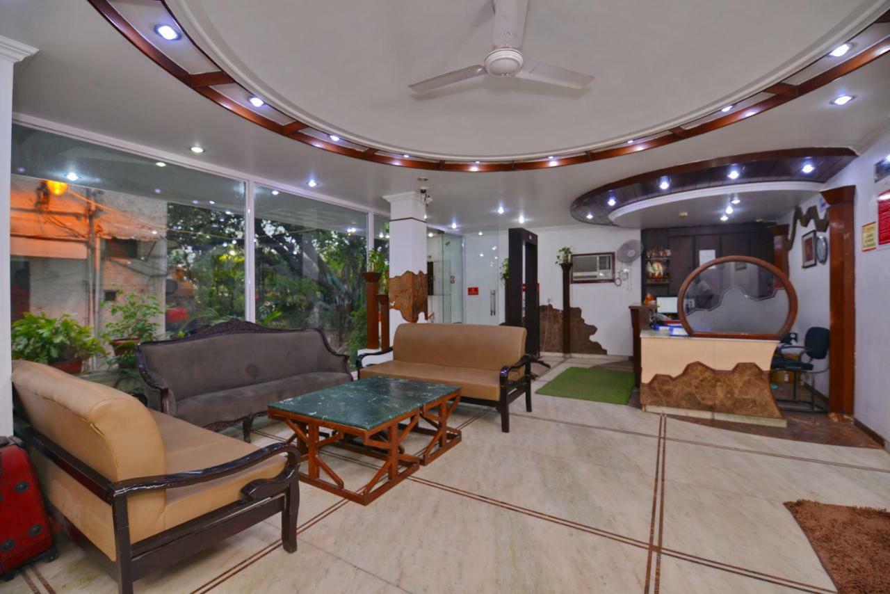 Hotel Kabeer New Delhi @ New Delhi Railway Station Exteriör bild